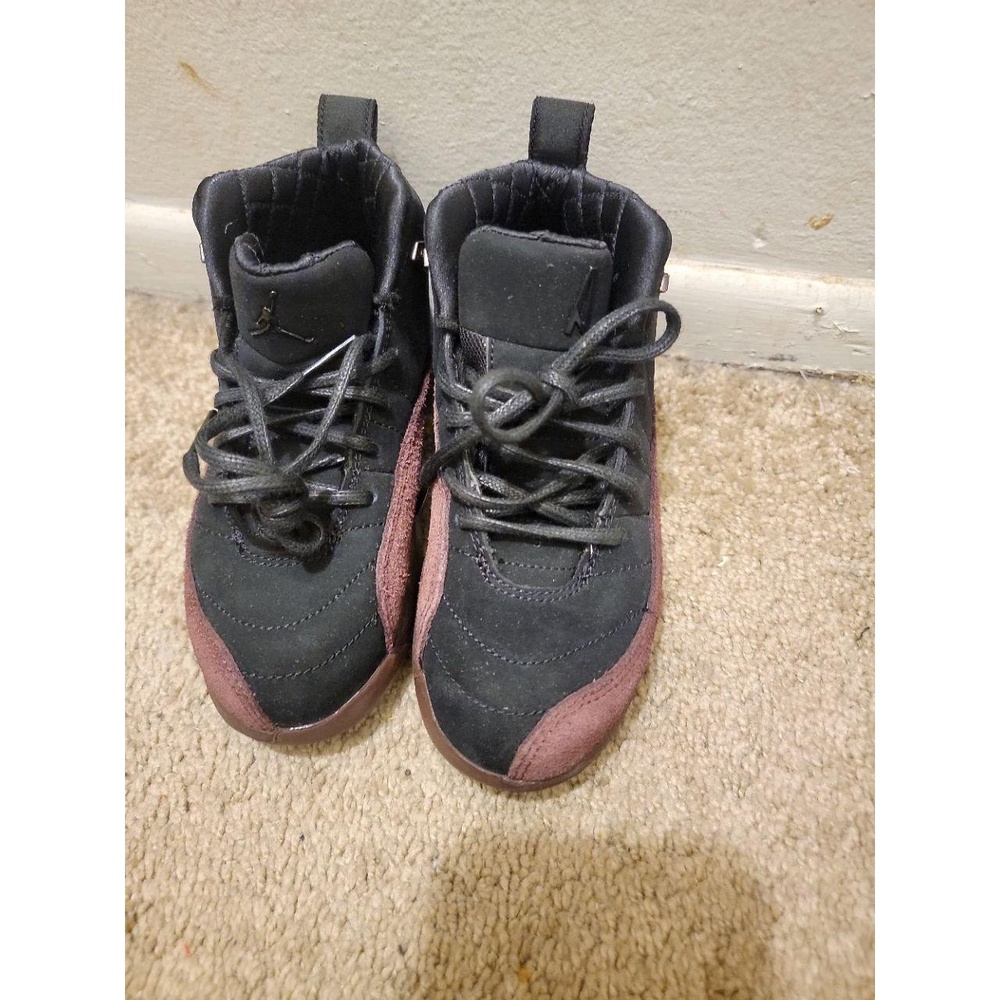 Jordan 2 Retro × Ma Maniere Sneakers Kids Size 12C Black Varsity Red Retro